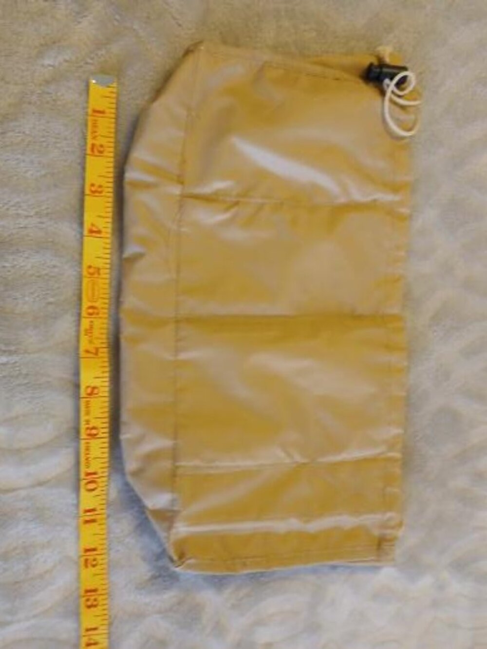 Nylon purse organizer with multiple pockets